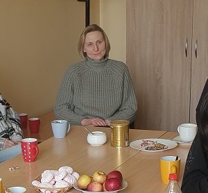 SUSITIKIMAS SU KUNIGU