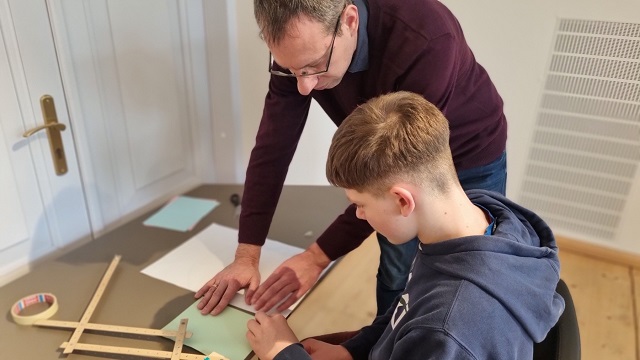 PAMOKOS KITOSE ERDVĖSE