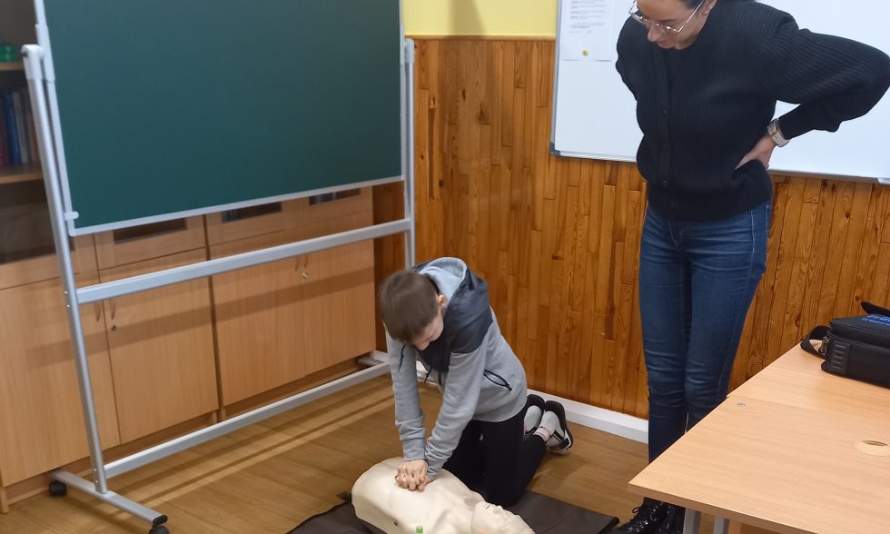 PIRMOSIOS PAGALBOS PASKAITA CENTRO MOKINIAMS