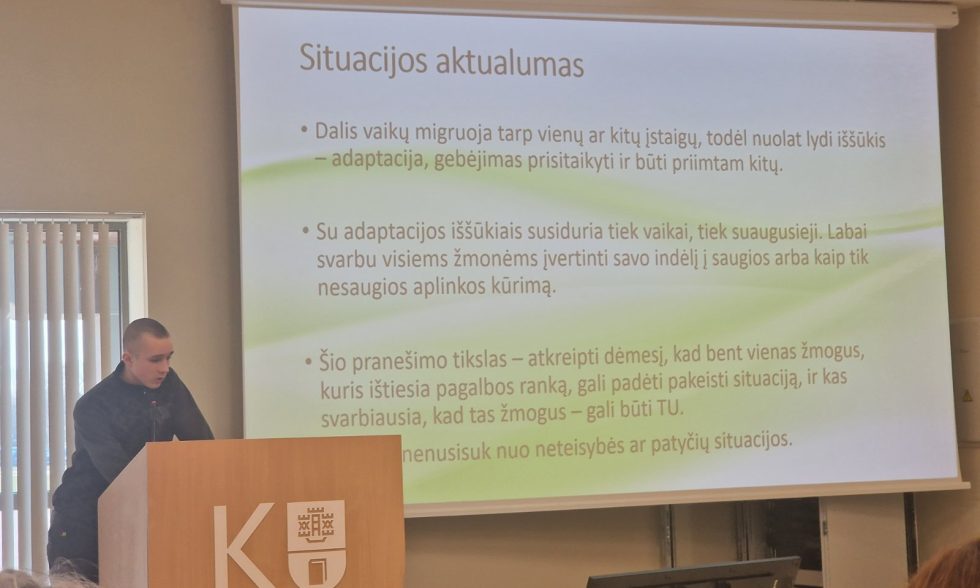 DALYVAVIMAS MOKSLINĖJE MOKINIŲ KONFERENCIJOJE