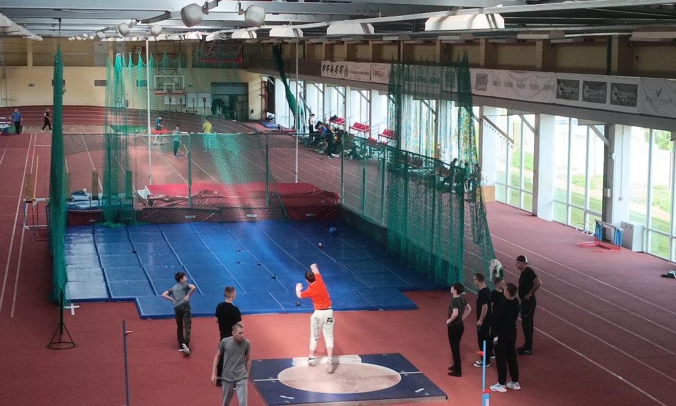 IŠVYKA Į ŠIAULIŲ PRIEŠGAISRINĘ GELBĖJIMO VALDYBĄ BEI LENGVOSIOS ATLETIKOS IR SVEIKATINGUMO CENTRĄ