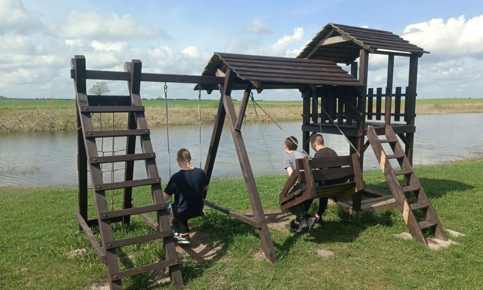 IŠVYKA Į ŠIAULIŲ PRIEŠGAISRINĘ GELBĖJIMO VALDYBĄ BEI LENGVOSIOS ATLETIKOS IR SVEIKATINGUMO CENTRĄ