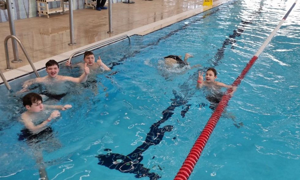 IŠVYKA Į NAUJĄJĄ AKMENĘ