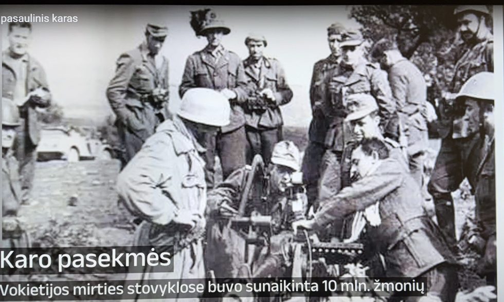 II-OJO PASAULINIO KARO AUKŲ ATMINIMO DIENA