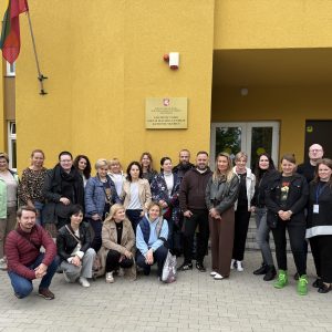 SVEČIAI IŠ LENKIJOS