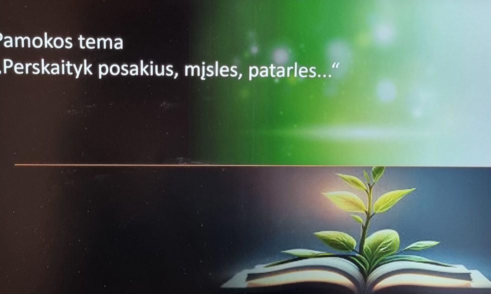 KOLEGIALAUS GRĮŽTAMOJO RYŠIO PAMOKOS CENTRE UGDANT VERTYBES IR KALBINĮ MĄSTYMĄ