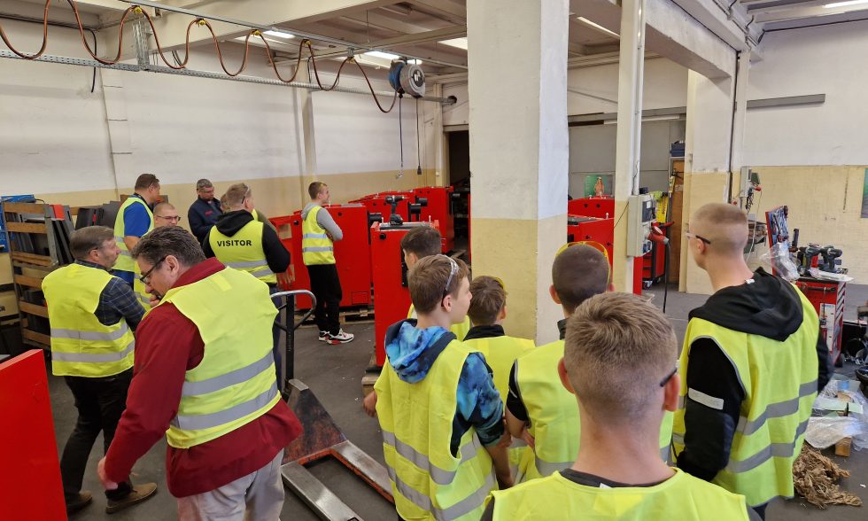 NETRADICINĖS PAMOKOS ŠIAULIŲ ĮMONĖSE