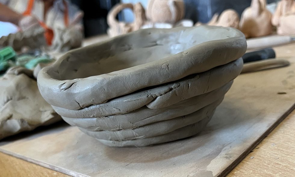 EDUKACIJA ARNETŲ NAMUOSE