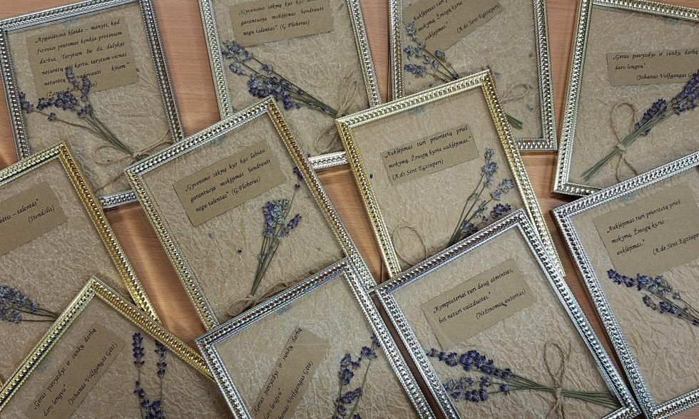 Popietė ,,Iš tylos ir žodžių – širdimi“