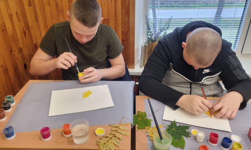 Dailės pamokose – tylus rudens stebuklas