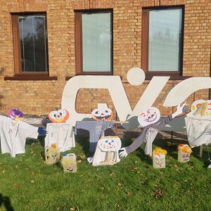 Kūrybinė instaliacija ,,Šmėklų teatras“