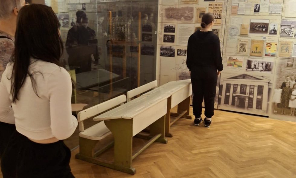 NETRADICINĖ PAMOKA LIETUVOS ŠVIETIMO MUZIEJUJE