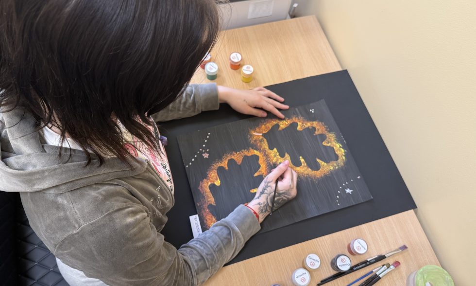 RUDUO ANT POPIERIAUS LAPO