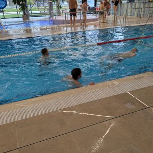 CENTRO MOKINIAI LANKĖSI AKMENĖS RAJONO SPORTO CENTRE