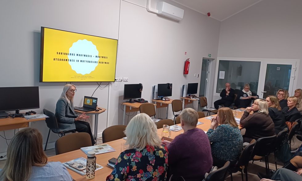 1 (4) Respublikinė praktinė konferencija „Vaiko socializacijos pagrindai: kompleksinių paslaugų siekis, dalyvaujančių institucijų ir švietimo, socialinių, sveikatos specialistų bendradarbiavimo iššūkiai ir patirtys“