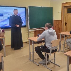 LIETUVIŠKŲ TRADICIJŲ PUOSELĖJIMAS ADVENTO IR KALĖDINIU LAIKOTARPIU CENTRE