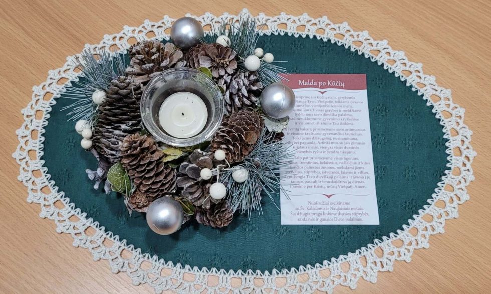 KŪČIŲ VAKARIENĖ CENTRO MOKINIAMS