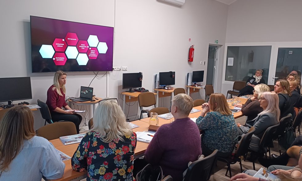 5 (3) Respublikinė praktinė konferencija „Vaiko socializacijos pagrindai: kompleksinių paslaugų siekis, dalyvaujančių institucijų ir švietimo, socialinių, sveikatos specialistų bendradarbiavimo iššūkiai ir patirtys“