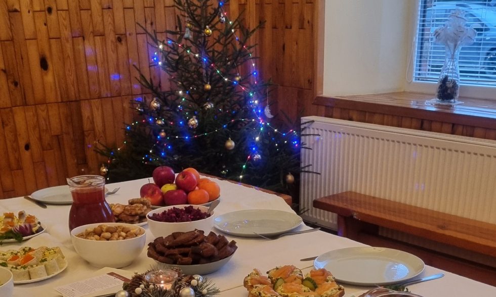 KŪČIŲ VAKARIENĖ CENTRO MOKINIAMS