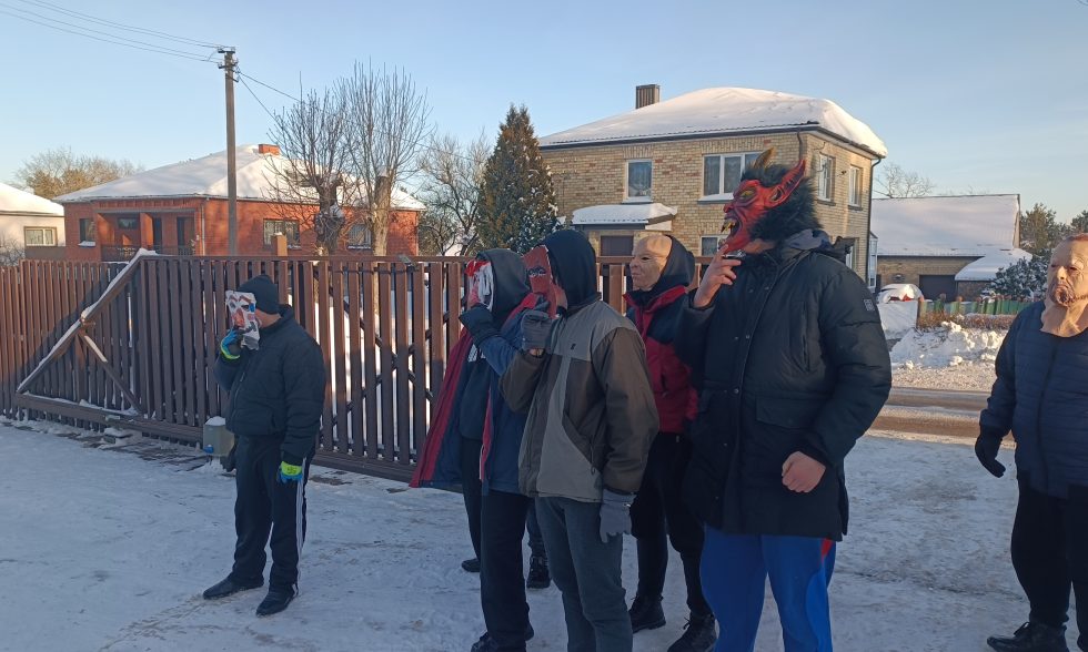 1000017060 UŽGAVĖNIŲ LINKSMYBĖS CENTRE