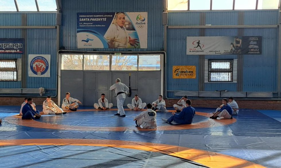   IŠVYKA Į ŠIAULIŲ SPORTO CENTRĄ „ATŽALYNAS“