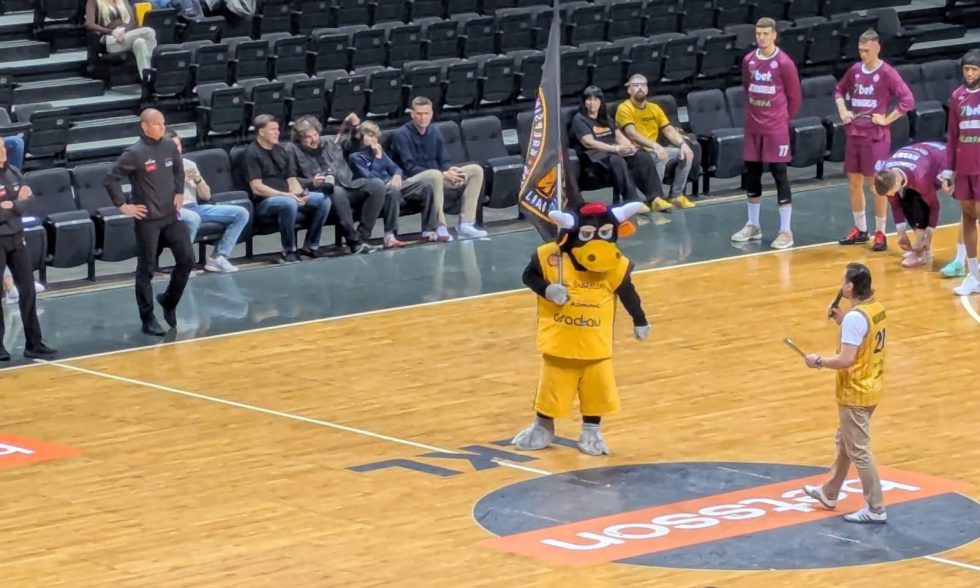 Mokinių išvyka į Šiaulių areną Mokinių išvyka į Šiaulių areną