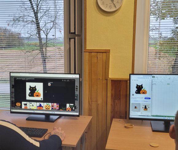 Helovino nuotaika informatikos pamokose